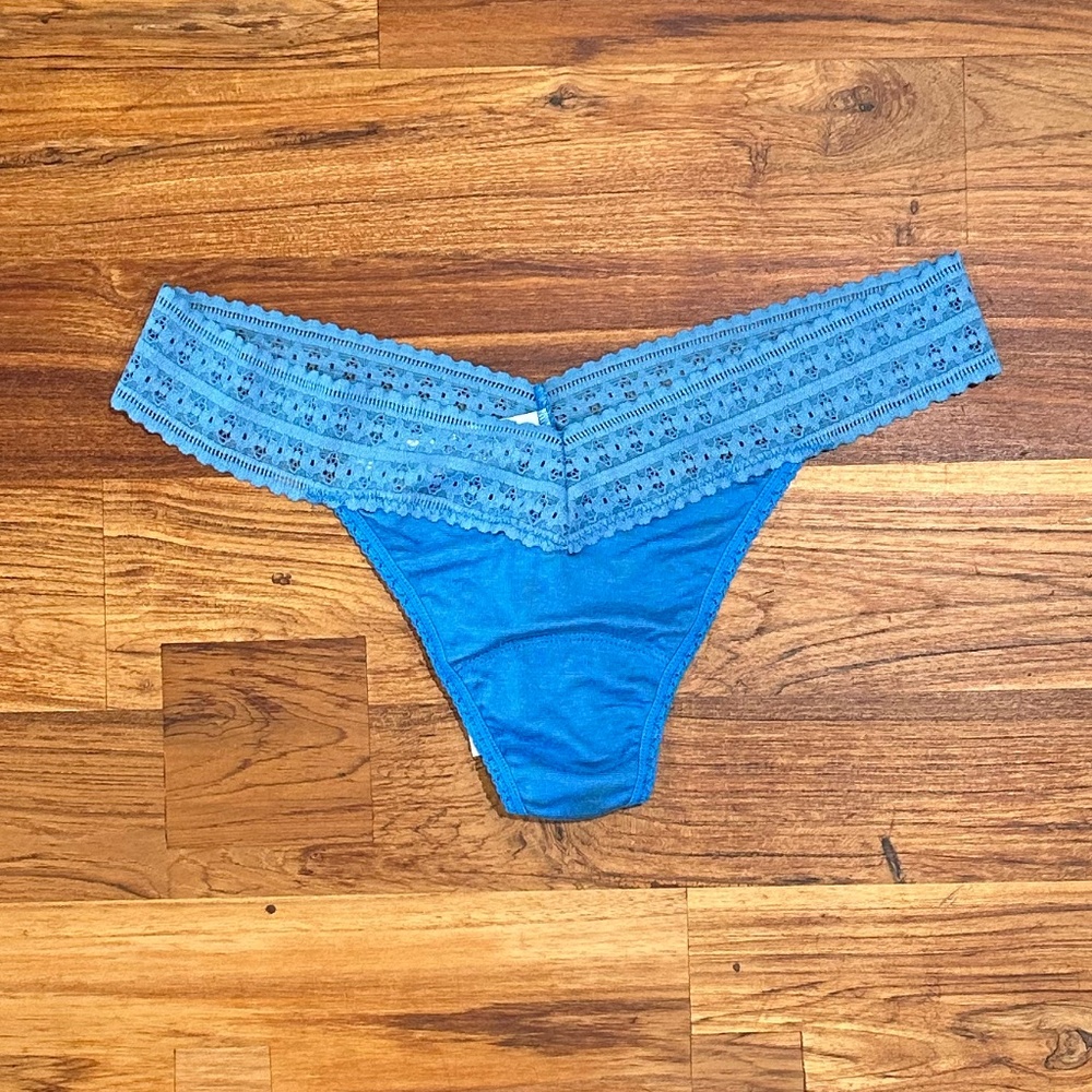 NWT! Hanky Panky Printed DreamEase Original Rise Thong - OS